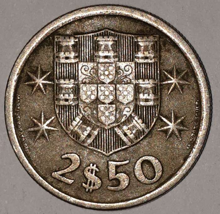 1964 - 2.5 ESCUDOS - 2$50 - 2 1/2 - PORTUGAL - PORTUGUESA - KM#590 - COPPER-NICKEL - PORTUGUESE